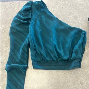 Do+Be one arm Blouse